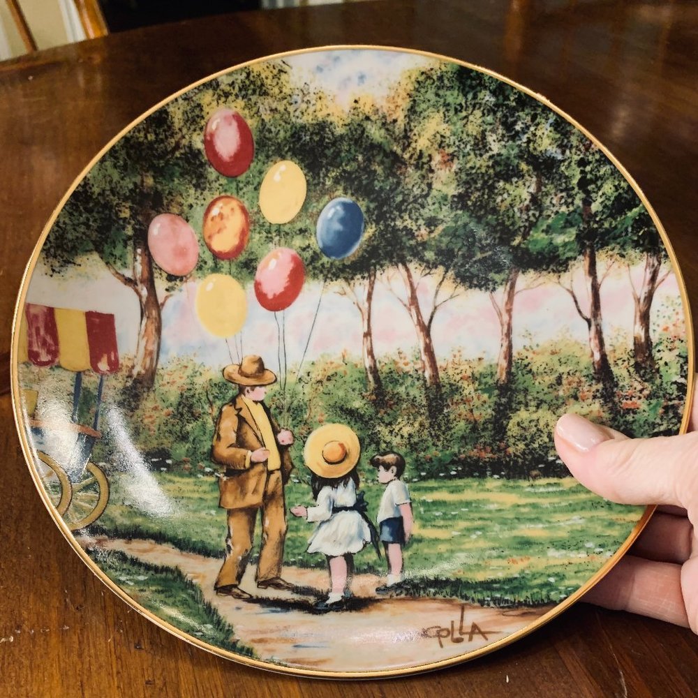 "The Balloon Man" Limited Edition Plate - Calhoun's Collector's Society